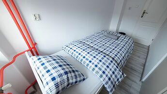 Loft Me Houses
