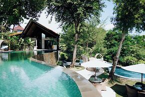 Deep Roots Dive & Yoga Resort