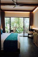 Deep Roots Dive & Yoga Resort