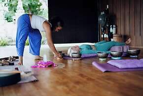 Deep Roots Dive & Yoga Resort
