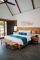 Deep Roots Dive & Yoga Resort