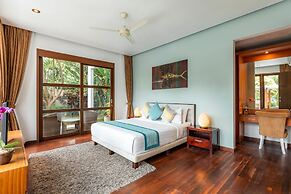 Mary's Beach 4 BR Villa