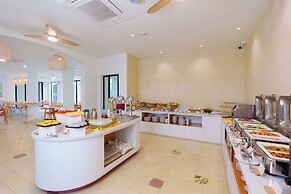 Moodhoian Riverside Resort & Spa