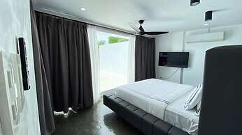 Epic Suites Bohol - Adults Only