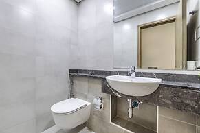The Bay Residences - Canal View