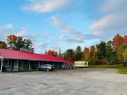 Calabogie Motor Inn