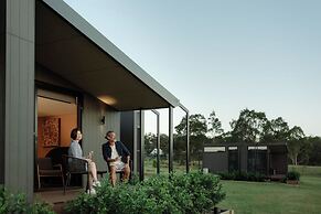 The Lane Retreat