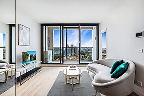 Lumina Suites