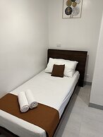 Aden Hotel