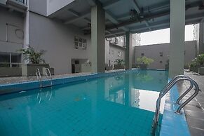 Nice Studio Room At Grand Asia Afrika Apartment