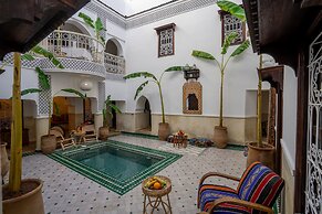 Riad Zahrat Al Sahara