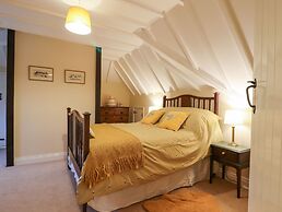 Posbury Lodge