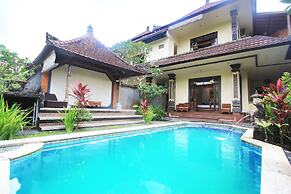 SUARA SIDHI Villa Ubud Bali
