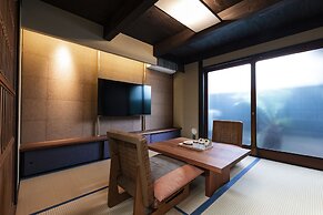 Rinn Shiki Juraku
