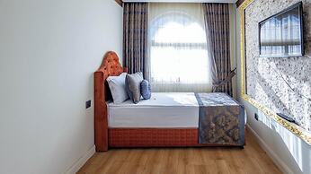 Can Adalya Palace Hotel