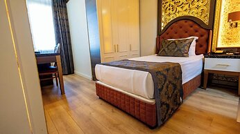 Can Adalya Palace Hotel