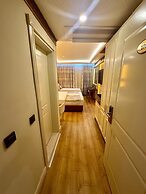 Can Adalya Palace Hotel