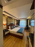 Can Adalya Palace Hotel