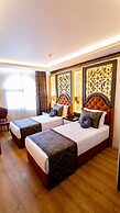 Can Adalya Palace Hotel