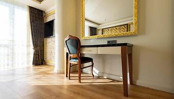 Can Adalya Palace Hotel