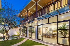 Villa Lumut