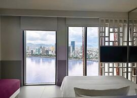 Wink Danang Riverside, Unscripted by Hyatt - 24 Hours stay