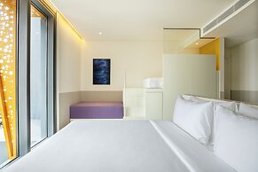 Wink Danang Riverside, Unscripted by Hyatt - 24 Hours stay