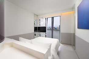 Wink Danang Riverside, Unscripted by Hyatt - 24 Hours stay