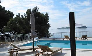 Beach House Nono