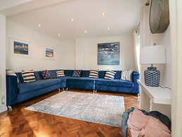 4 Woodland Park