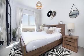 Modern Boho 1BR Sleeps4 Balcony Pool Gym Dxbhills