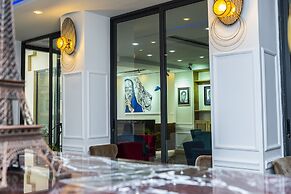Bachou Gallery Suites