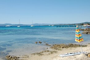 Baia De Bahas Bilo VM 500m From The Sea