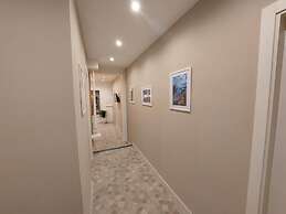 MISTRAL LUXURY SUITES