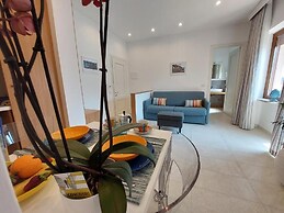 MISTRAL LUXURY SUITES
