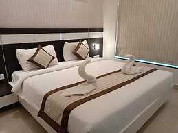 Yuvraj Palace Inn