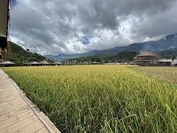 Sapan Dee View