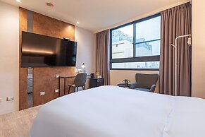 CHECK inn Taichung Qinghai