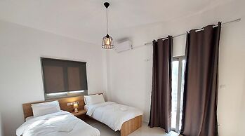 Finikas Suites & Apartments Airport