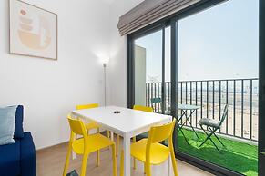 Lux BnB Nook -2 I City Views