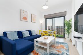 Lux BnB Nook -2 I City Views