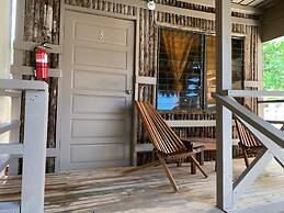 The Bounty Boutique Bohemian Hotel