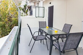 Amazing apt in Likavitos with view