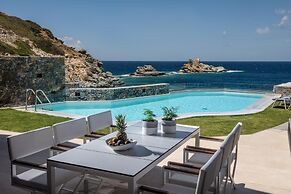 Made By The Sea Villas 17 Bdrm