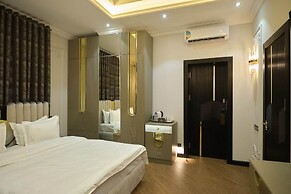 East Star Hotel