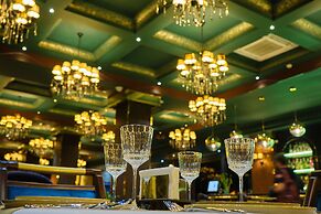 East Star Hotel