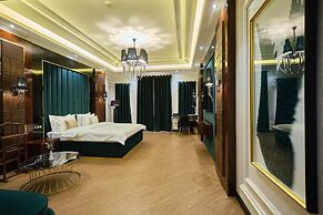 East Star Hotel