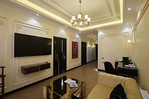 East Star Hotel