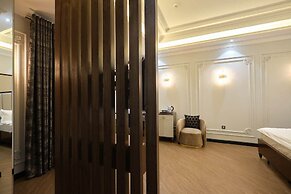 East Star Hotel