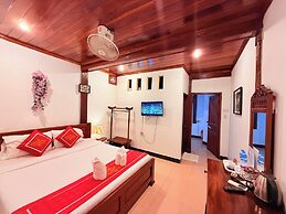 Villa Ouis NamKhan Riverside